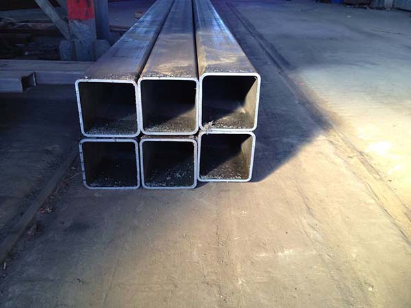方形鋼管