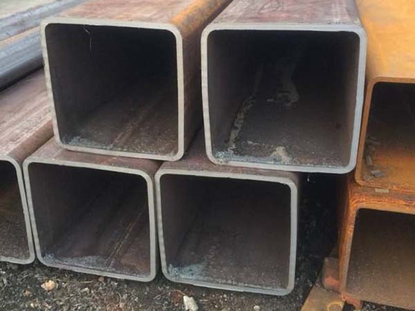 方形鋼管